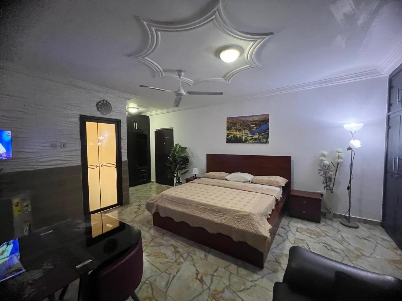 Nesta Barron -Home Away From Home North Legon Zewnętrze zdjęcie